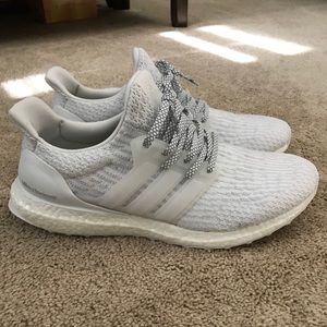 Triple white 3.0 ultra boosts